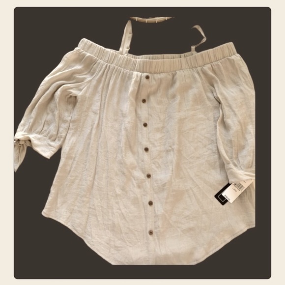 A.BYER Jr Off-Shoulder Top L Beige NWT - Picture 2 of 5